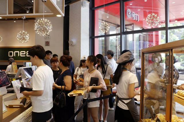 深圳一家濒临倒闭的蛋糕店,利用微信社群营销月入10万
