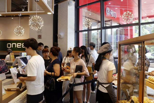 深圳一家濒临倒闭的蛋糕店，利用微信社群营销月入10万